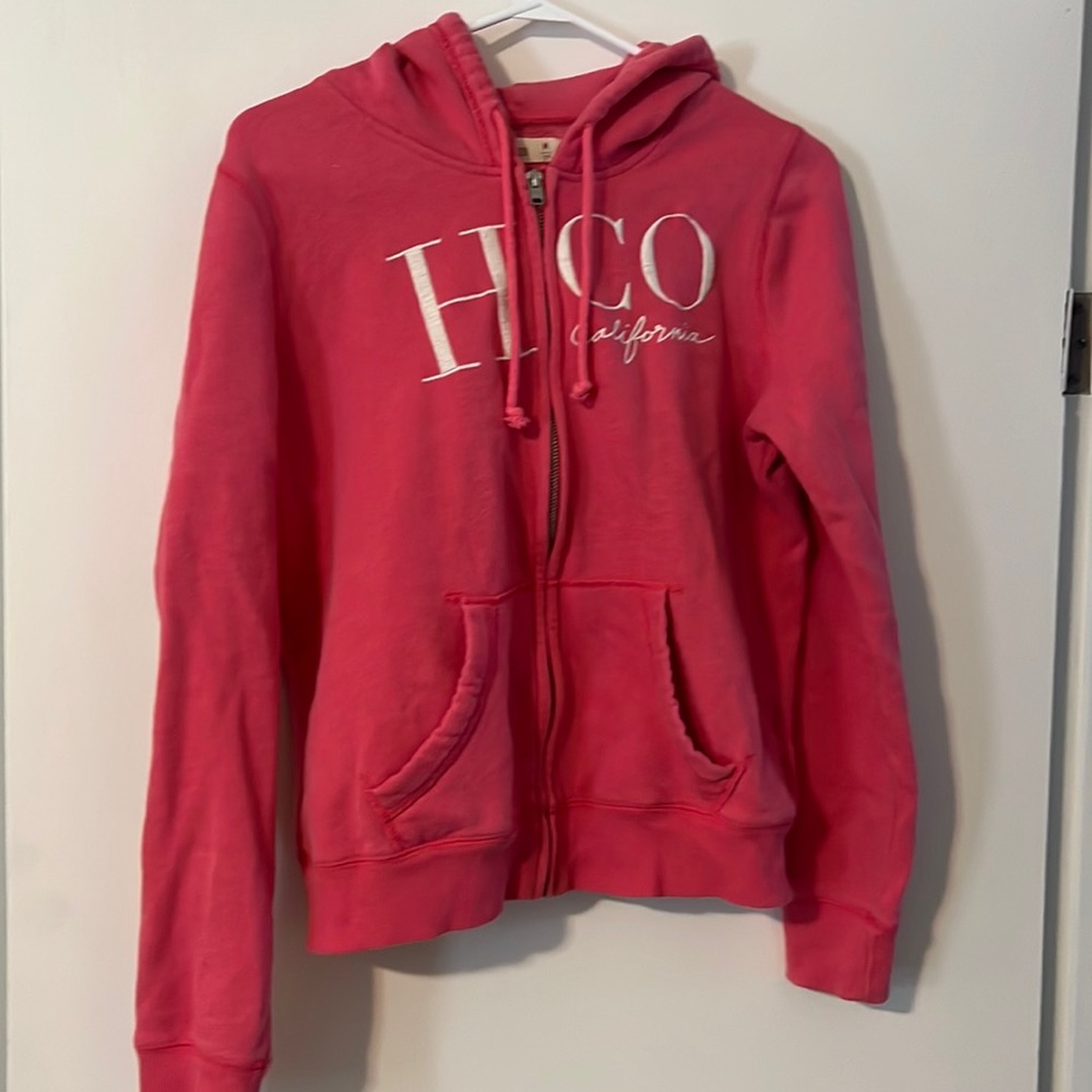 🟣🟣Hollister medium zip up sweater